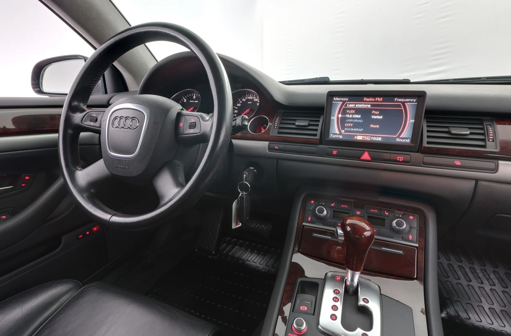 Car Image - 5IplK6uutq3ZDdfulUsmQE
