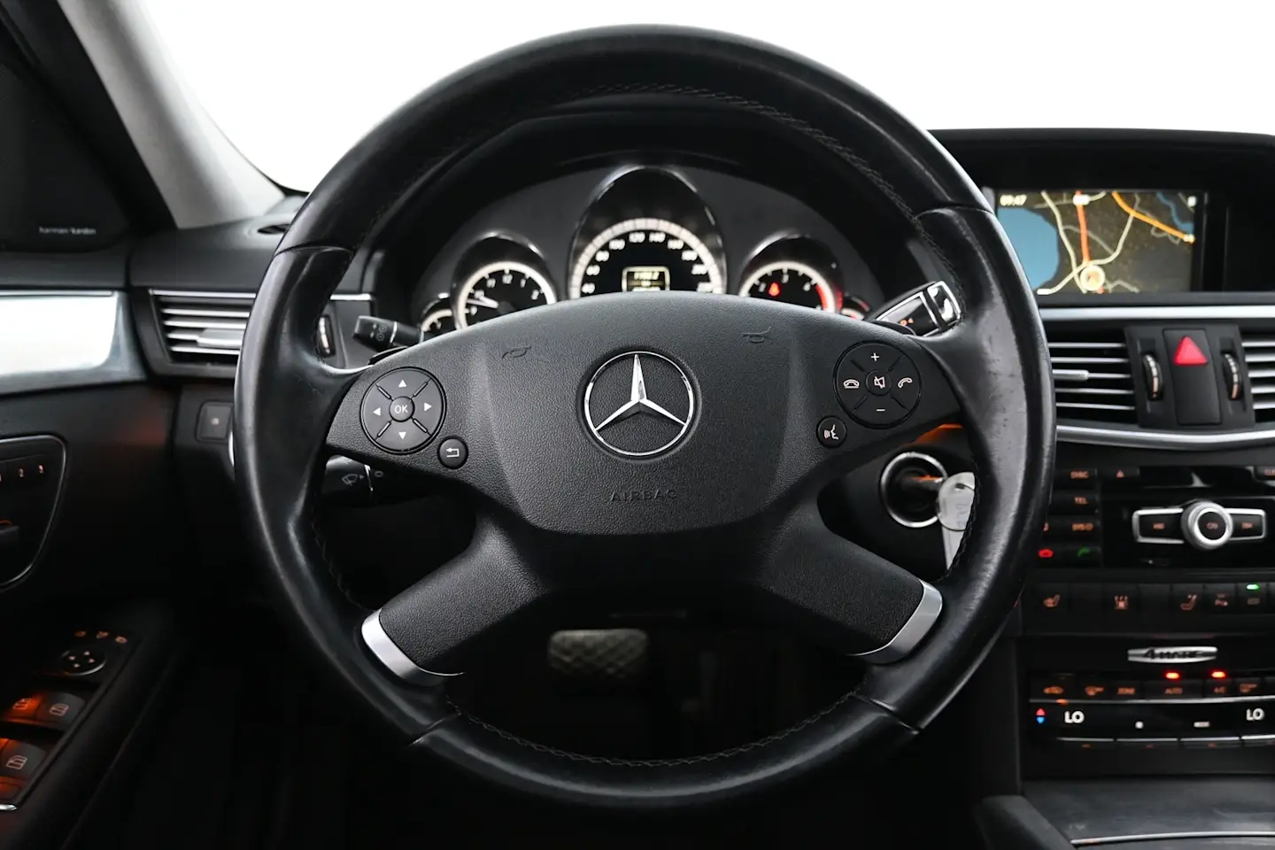 Car Image - 5IuRWNUAFzooUEJNFG24IR