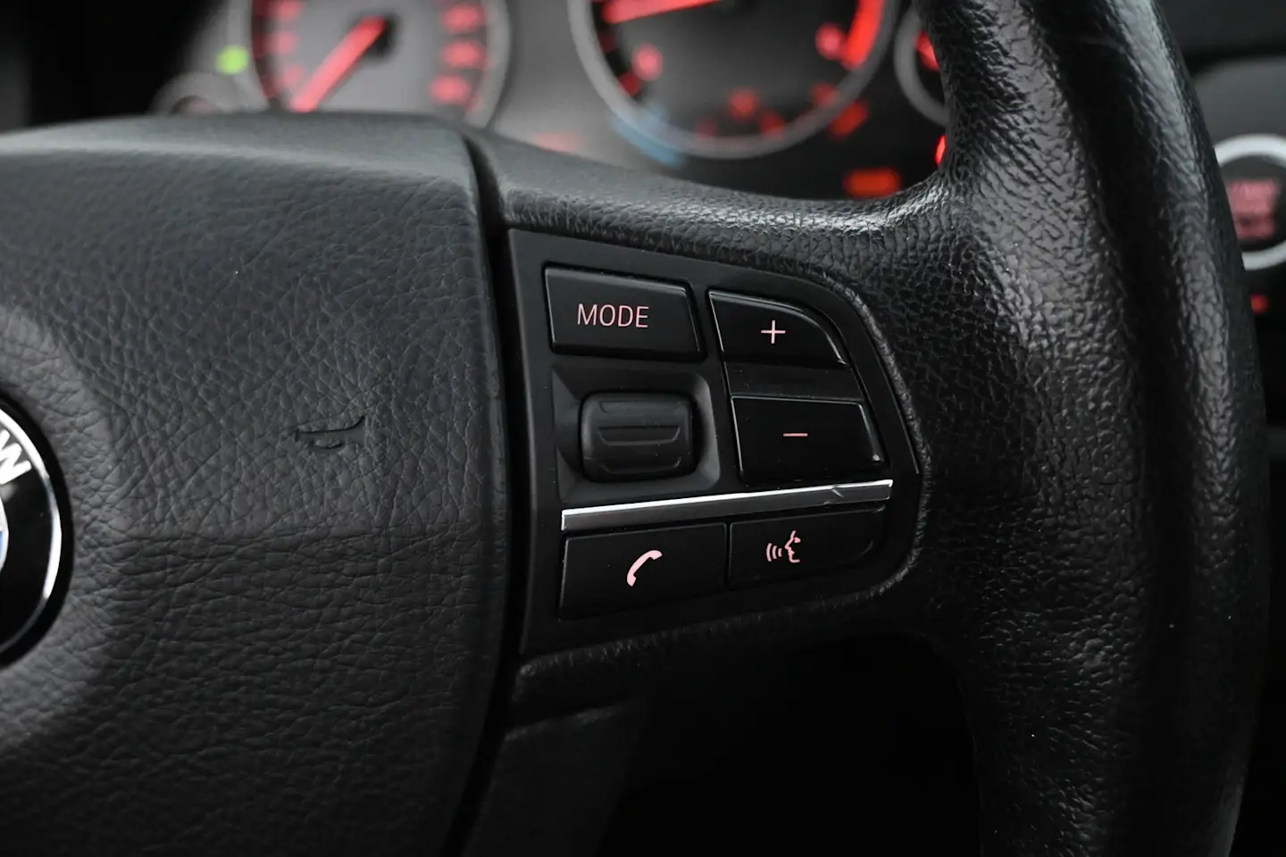 Car Image - 1u9MWJVRfTEb78Ipej3wOb