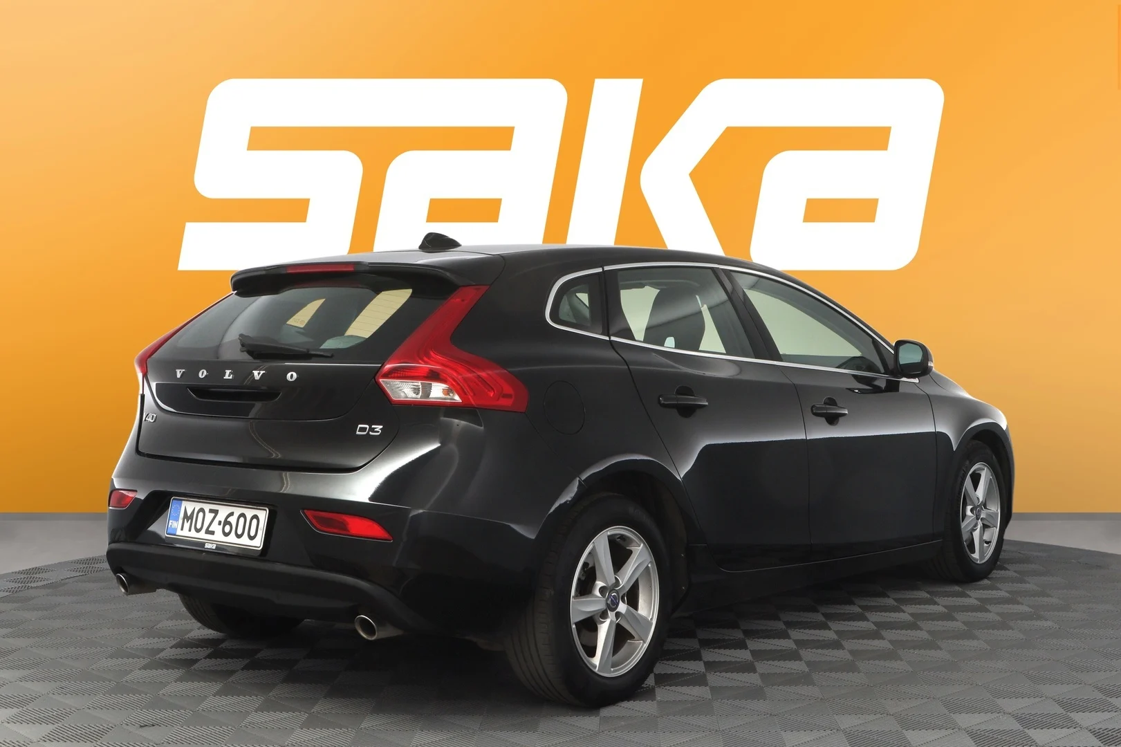 Car Image - Wg8SudLzlc9snLSM6mHfs