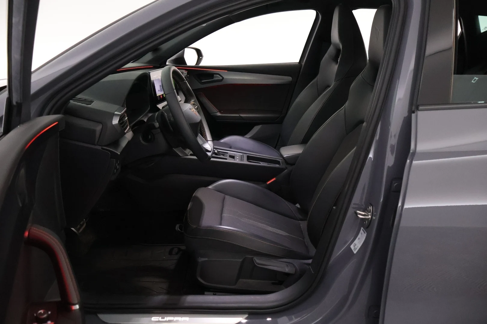 Car Image - 705TvCJeQ2FSGwpFYMyTDa