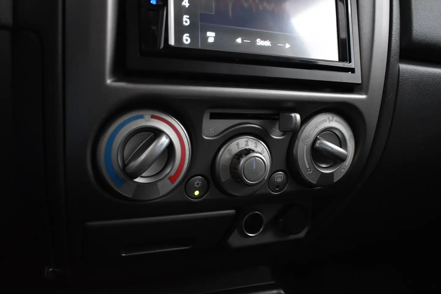 Car Image - 2ojE1G35dR9V5XBMplednM