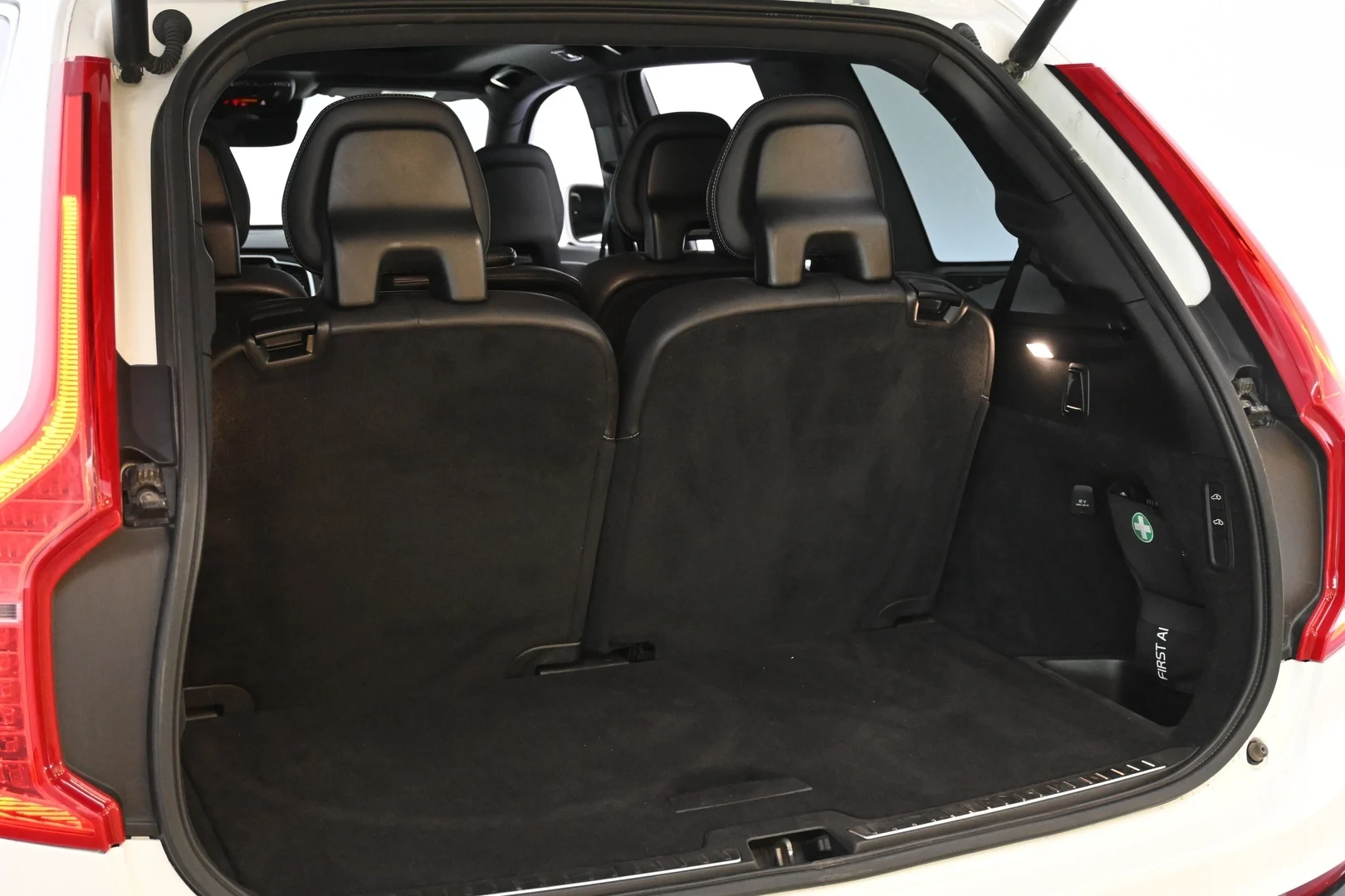 Car Image - 3G7DOvFCMcKR7GGWDRfz8z
