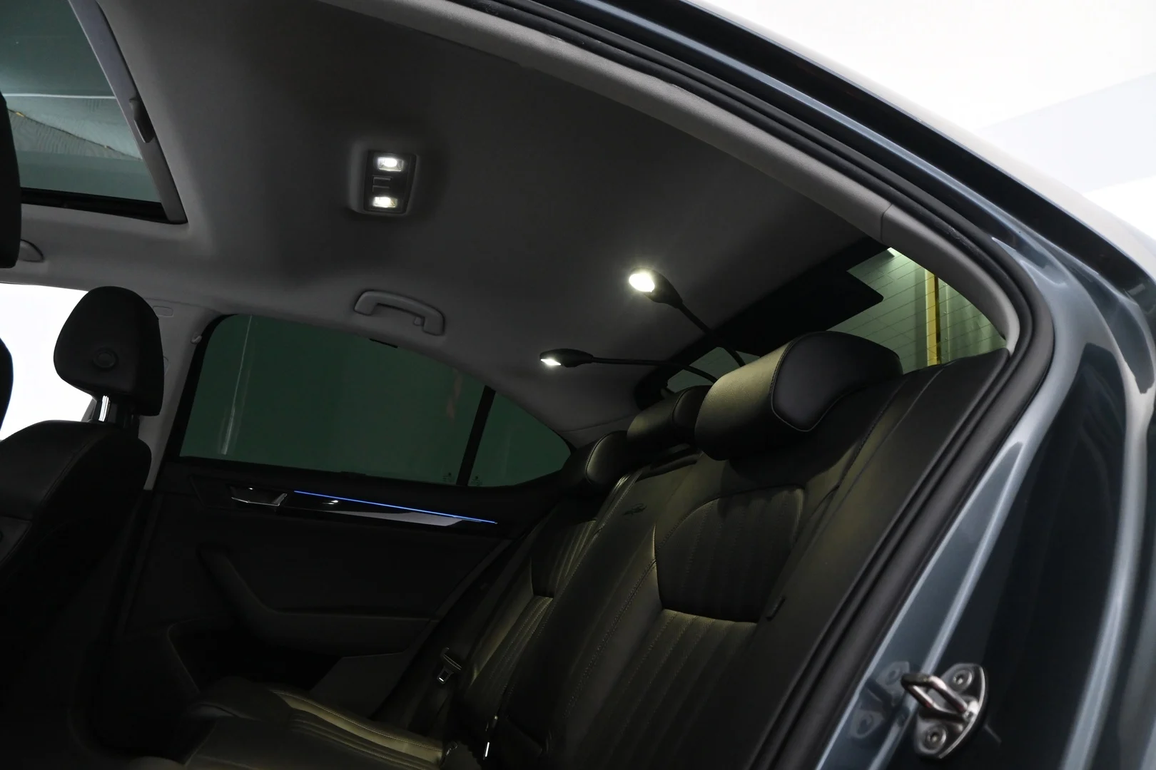 Car Image - 1TkAxnNsl4aGqA1M0v0WVa