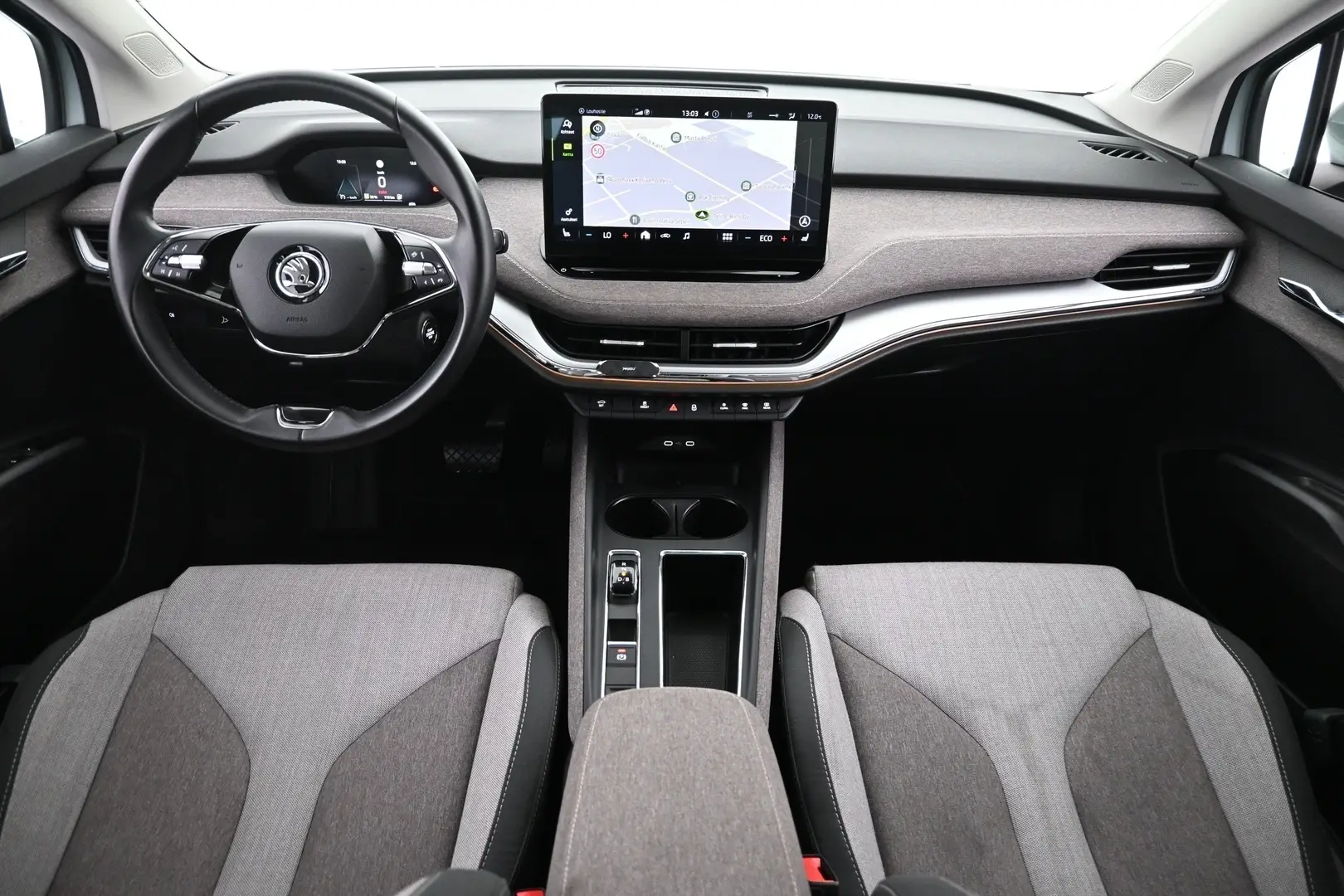 Car Image - 2u9giQqXkxyRvR6RnudEm8
