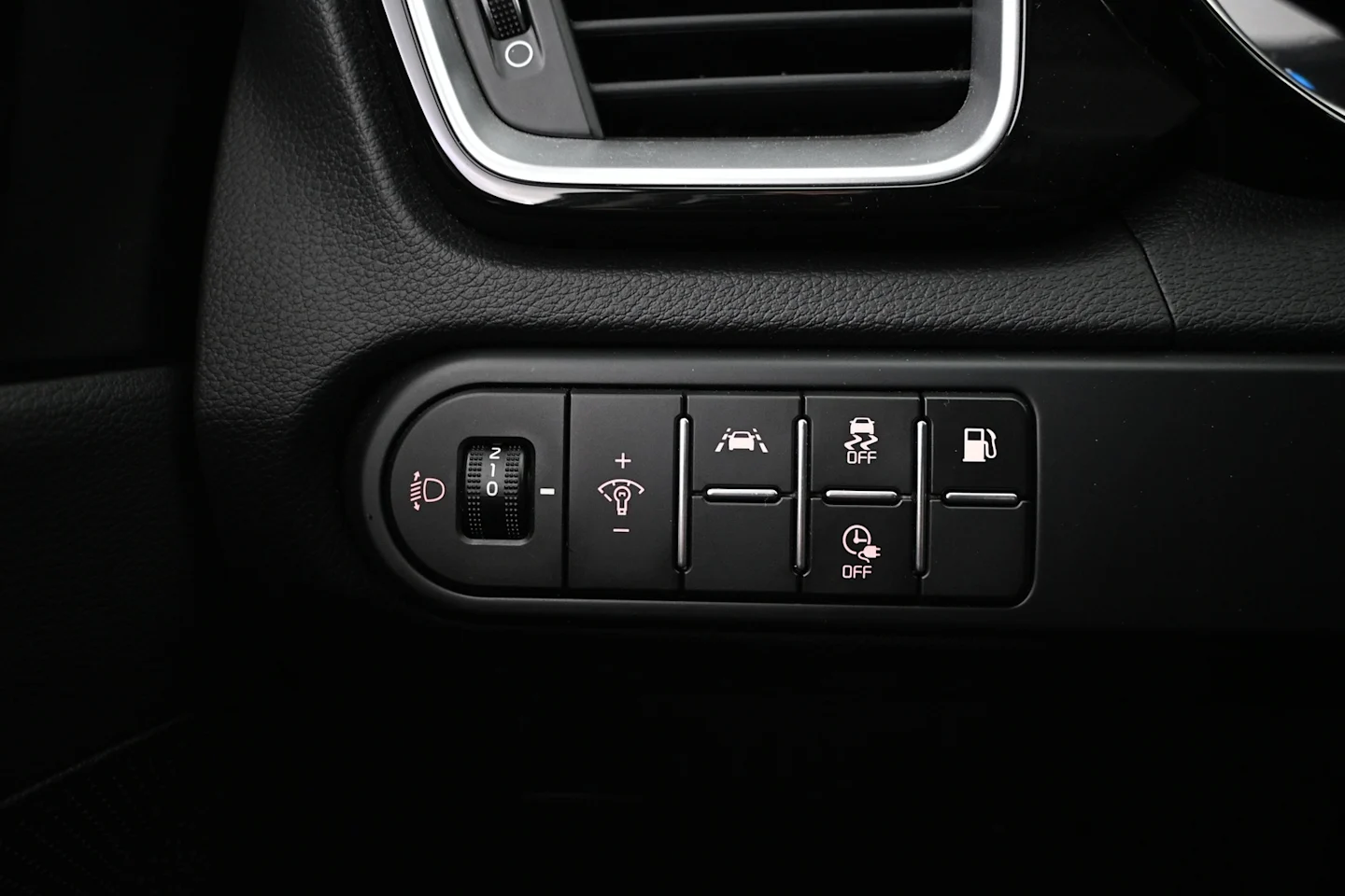 Car Image - 676MWXkaZsvQ5gc67kn1b7