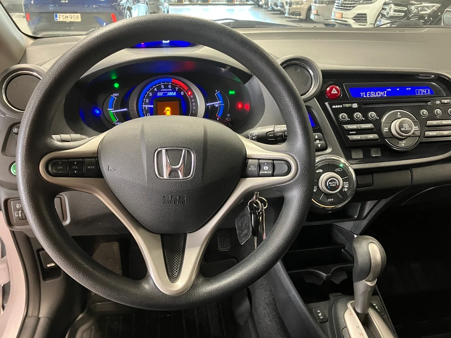 Car Image - 7vzN0IjNXw4KY6N8hbqsdC