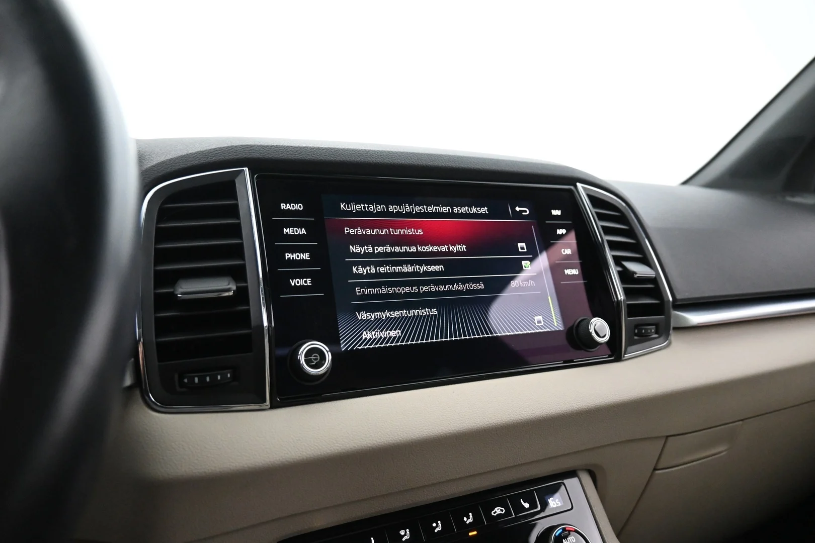 Car Image - 6mg8hPPqB5BCmJrFR42TpT