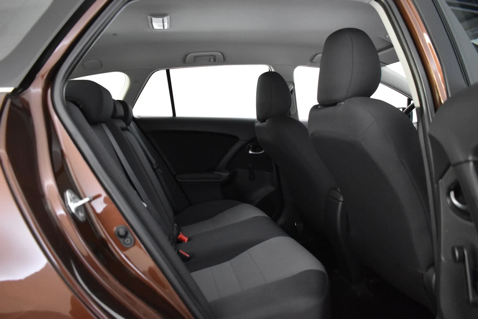 Car Image - 9ADQHTya3eQ6nZ4m0lgum