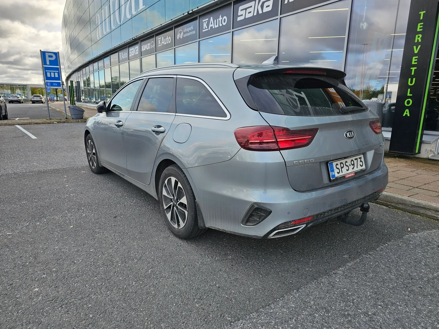 Car Image - 65DWi4d20AolgBGp98MPV6