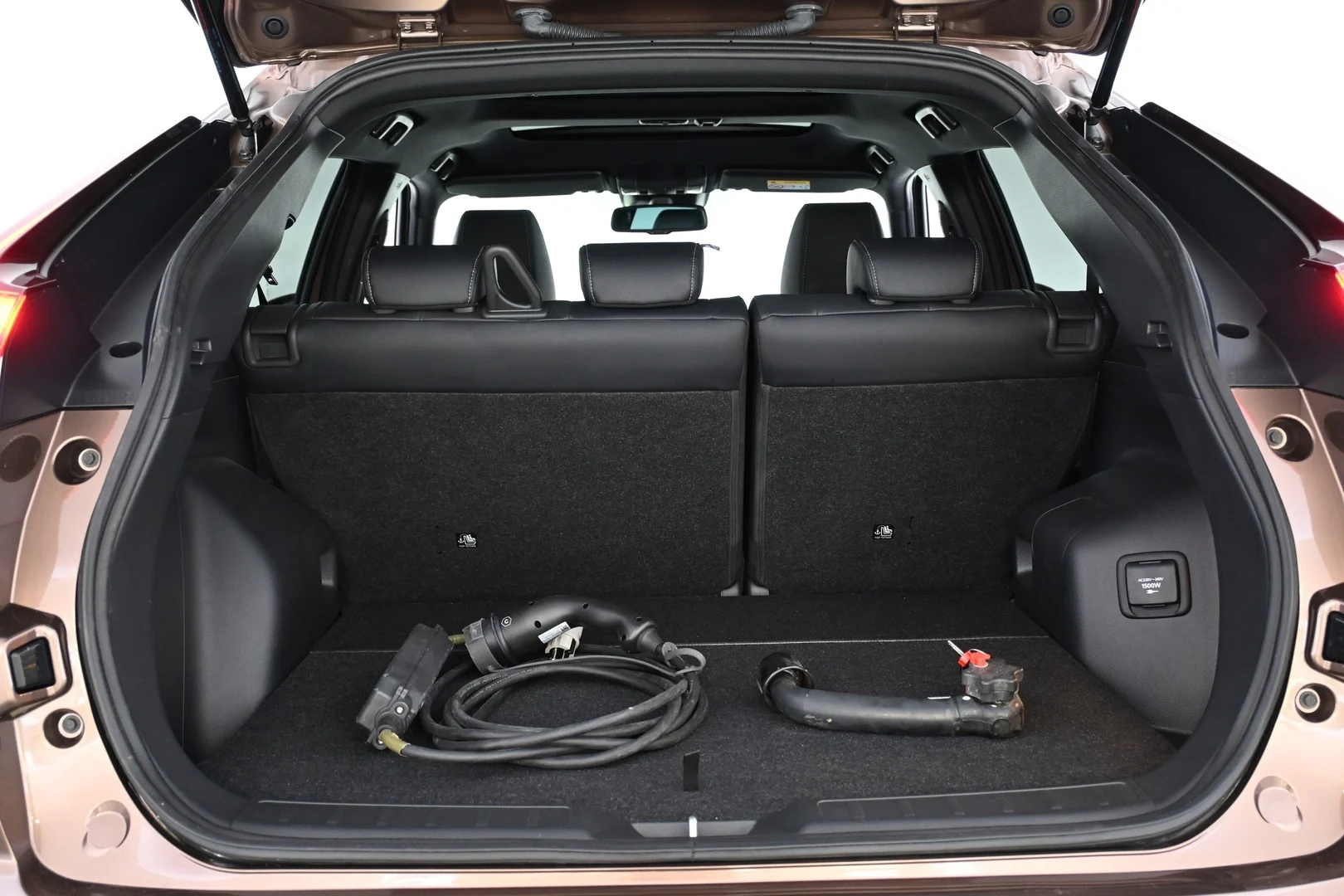 Car Image - Lv1YOgwjH1tFVjlzuKccZ