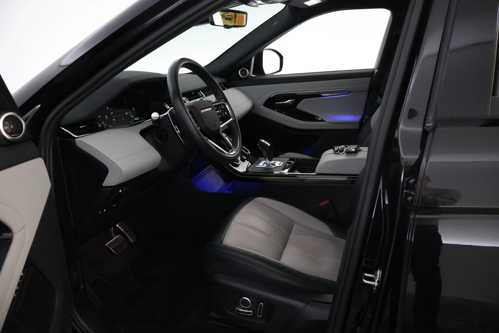 Car Image - 5noXvdajlMxirUQALlQyBb