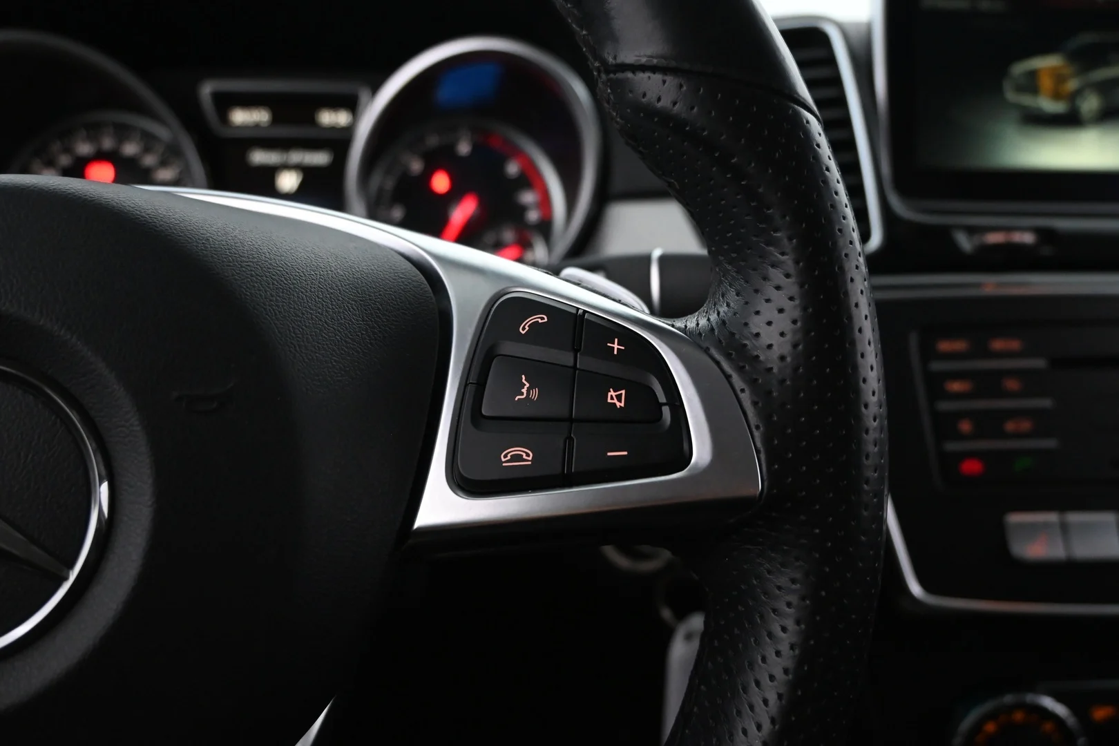 Car Image - 4w3bQyYIkK4utPpymkmKII