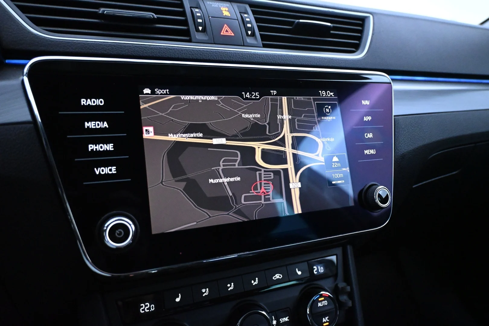 Car Image - lk2dHzc1NX635RBtsq0TI