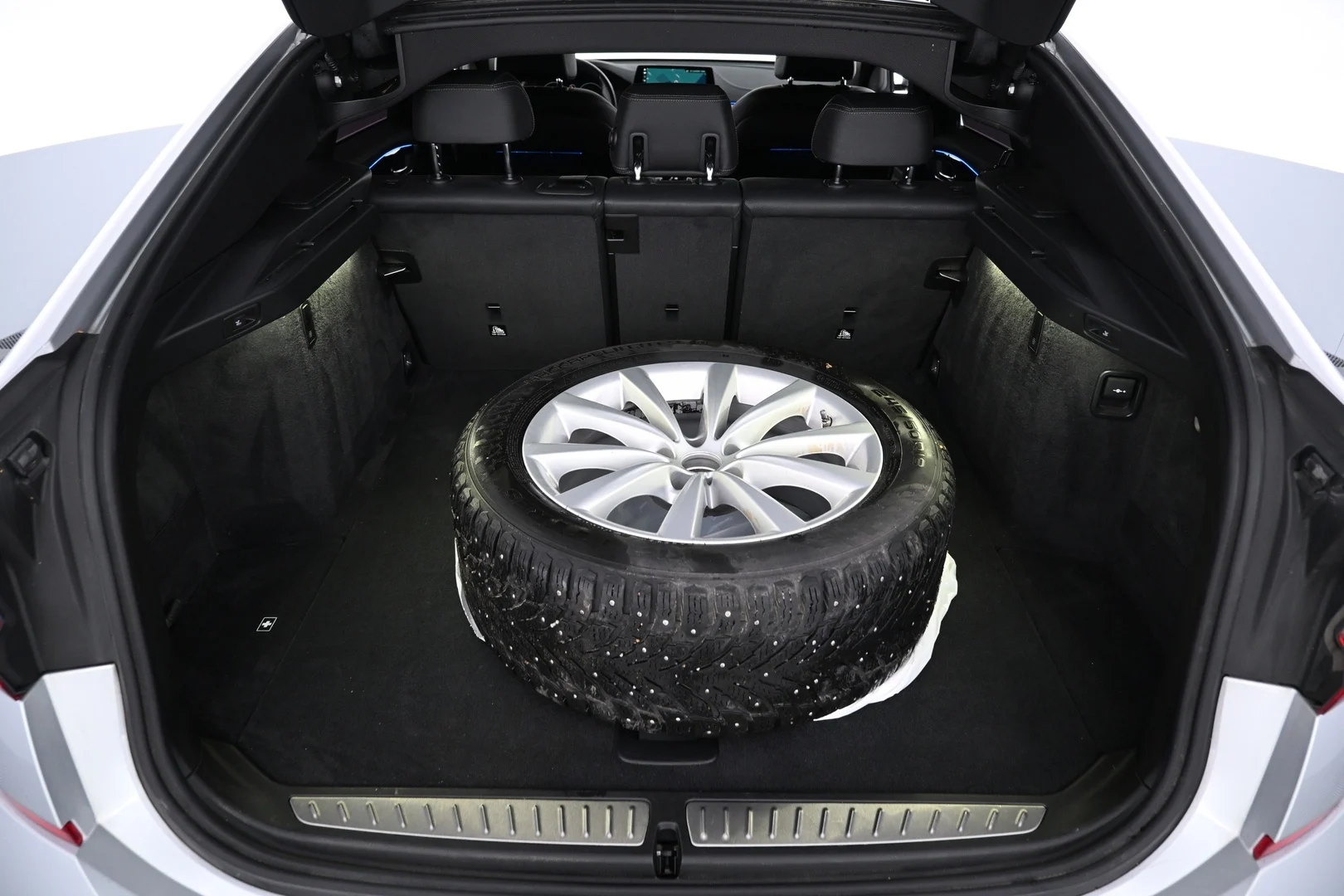 Car Image - YG7EKVpquUi4Cgk05O8Ze