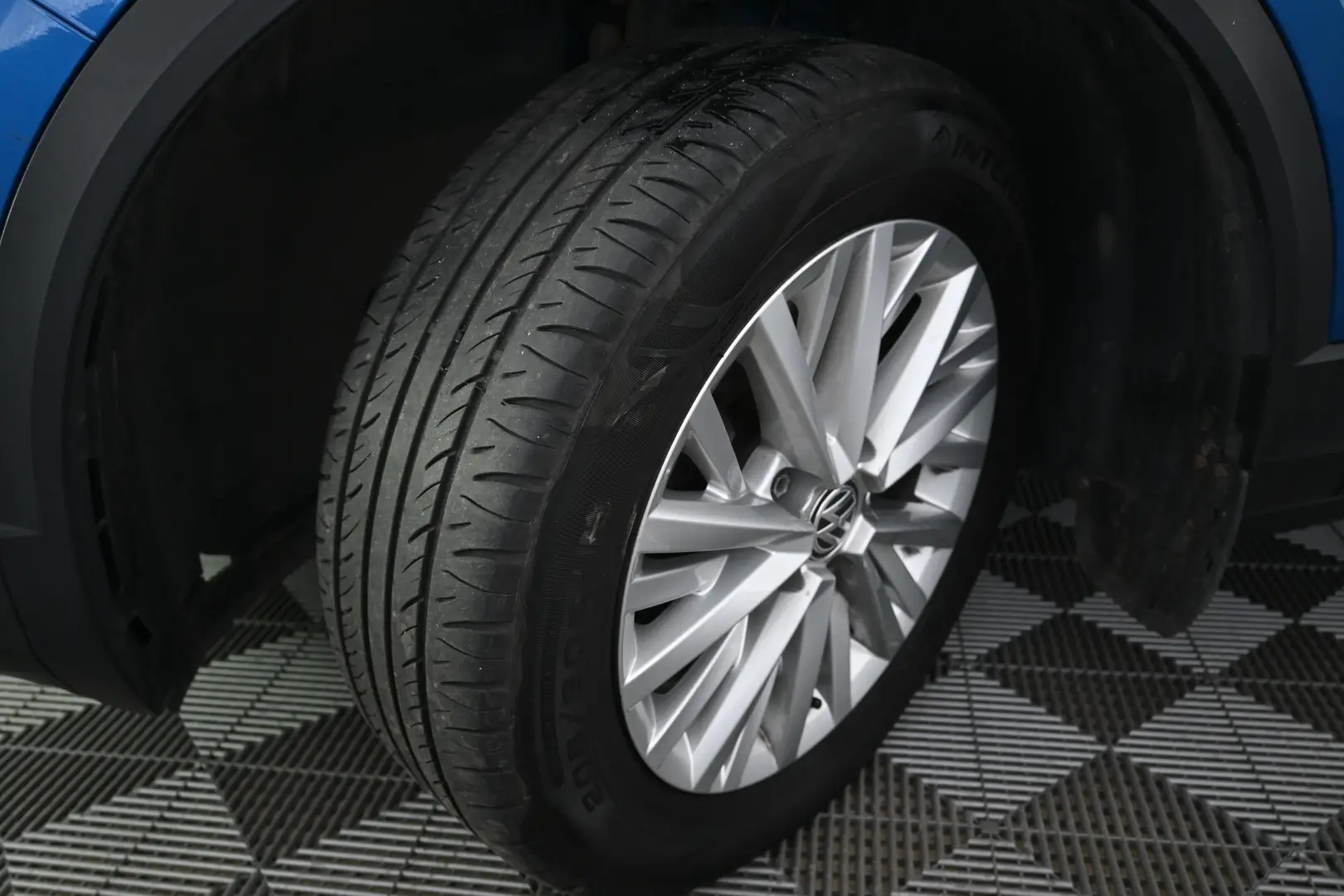 Car Image - 2UrayZwqNuFnvtlftMJI1c