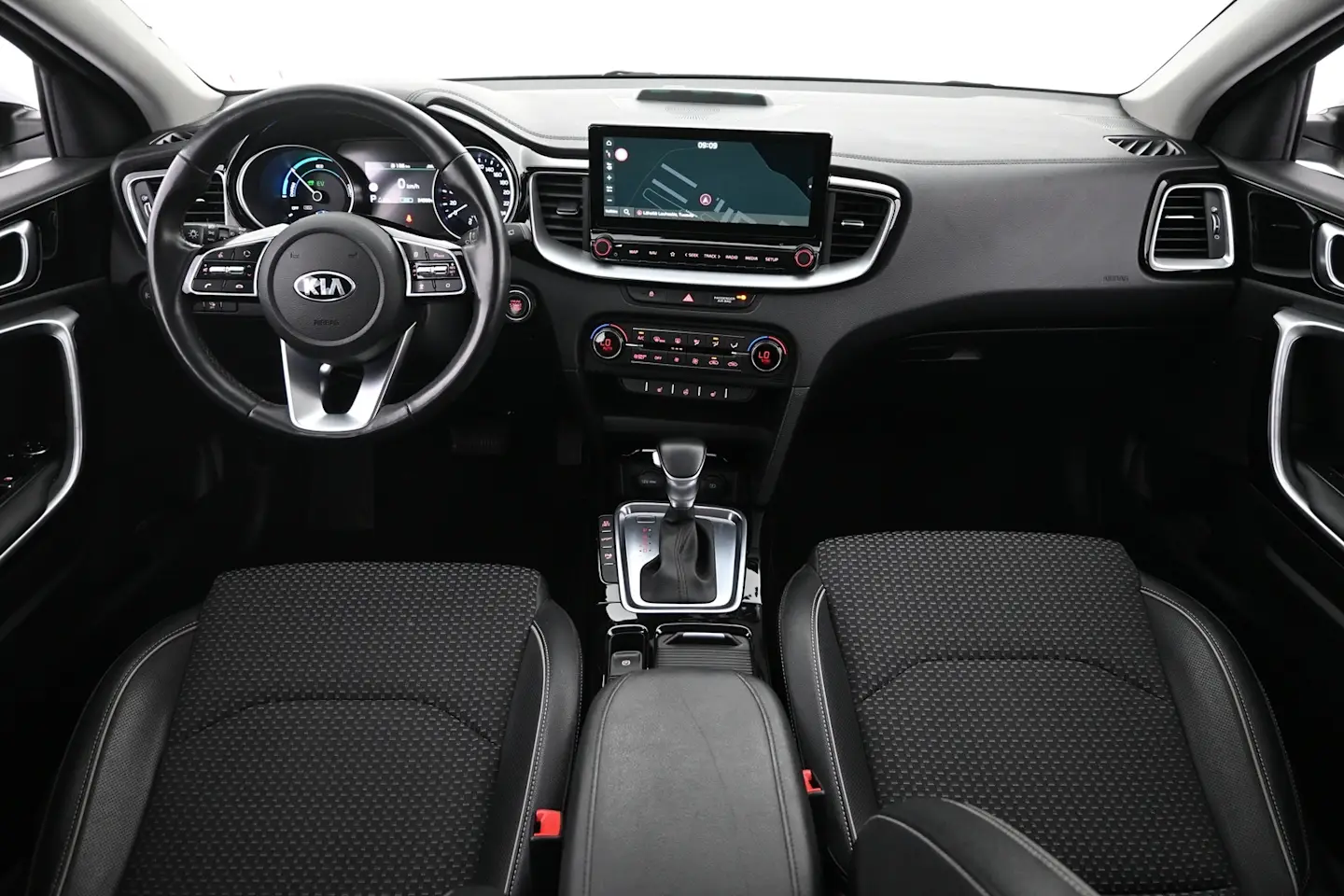 Car Image - 676MWXkaZsvQ5gc67kn1b7