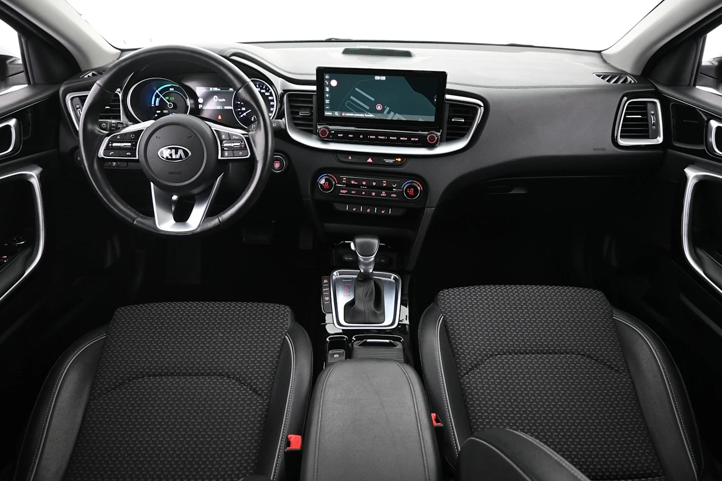 Car Image - 676MWXkaZsvQ5gc67kn1b7