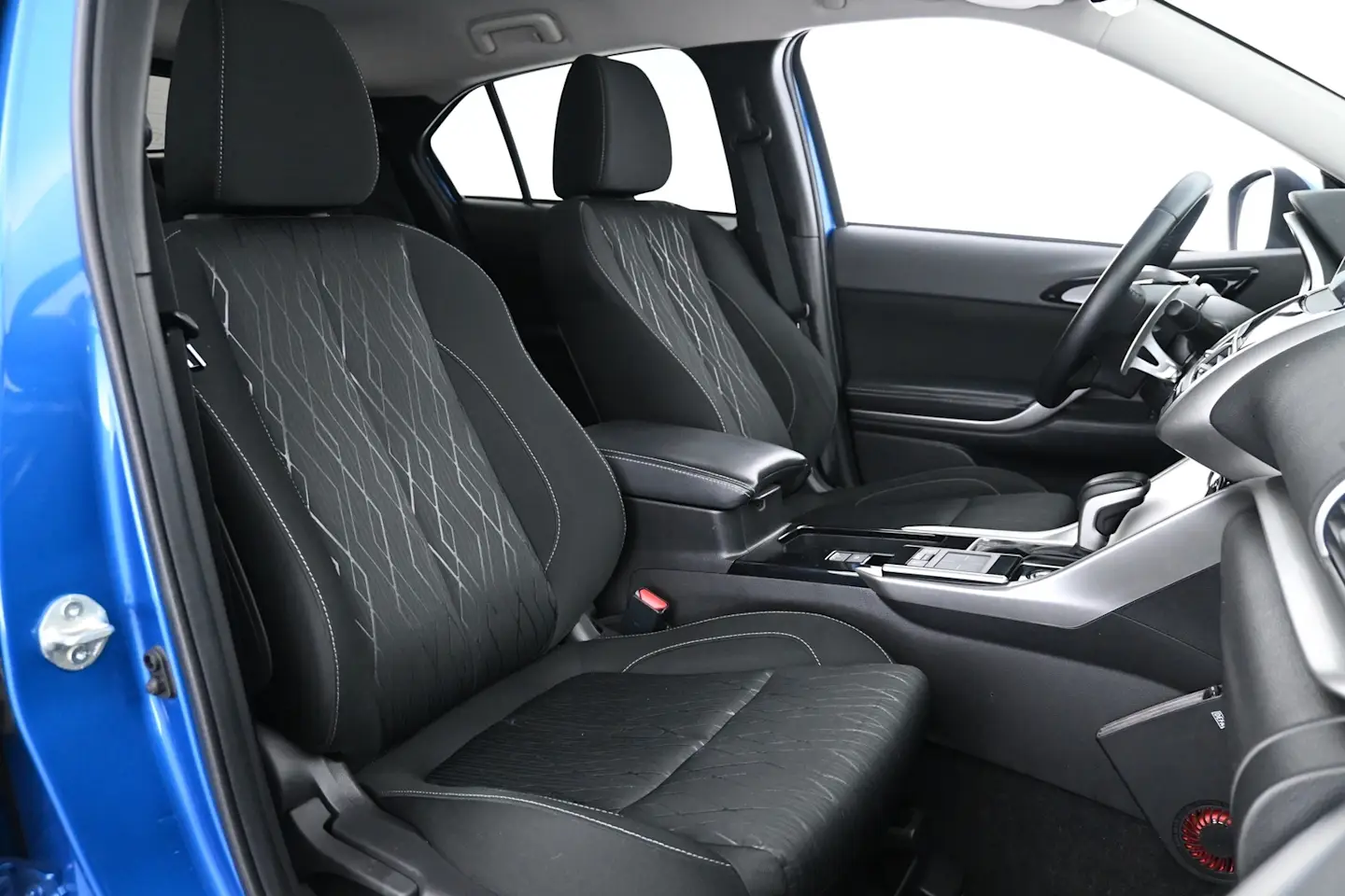 Car Image - 2v9PQyteTEzgAnuJlcYZ4z