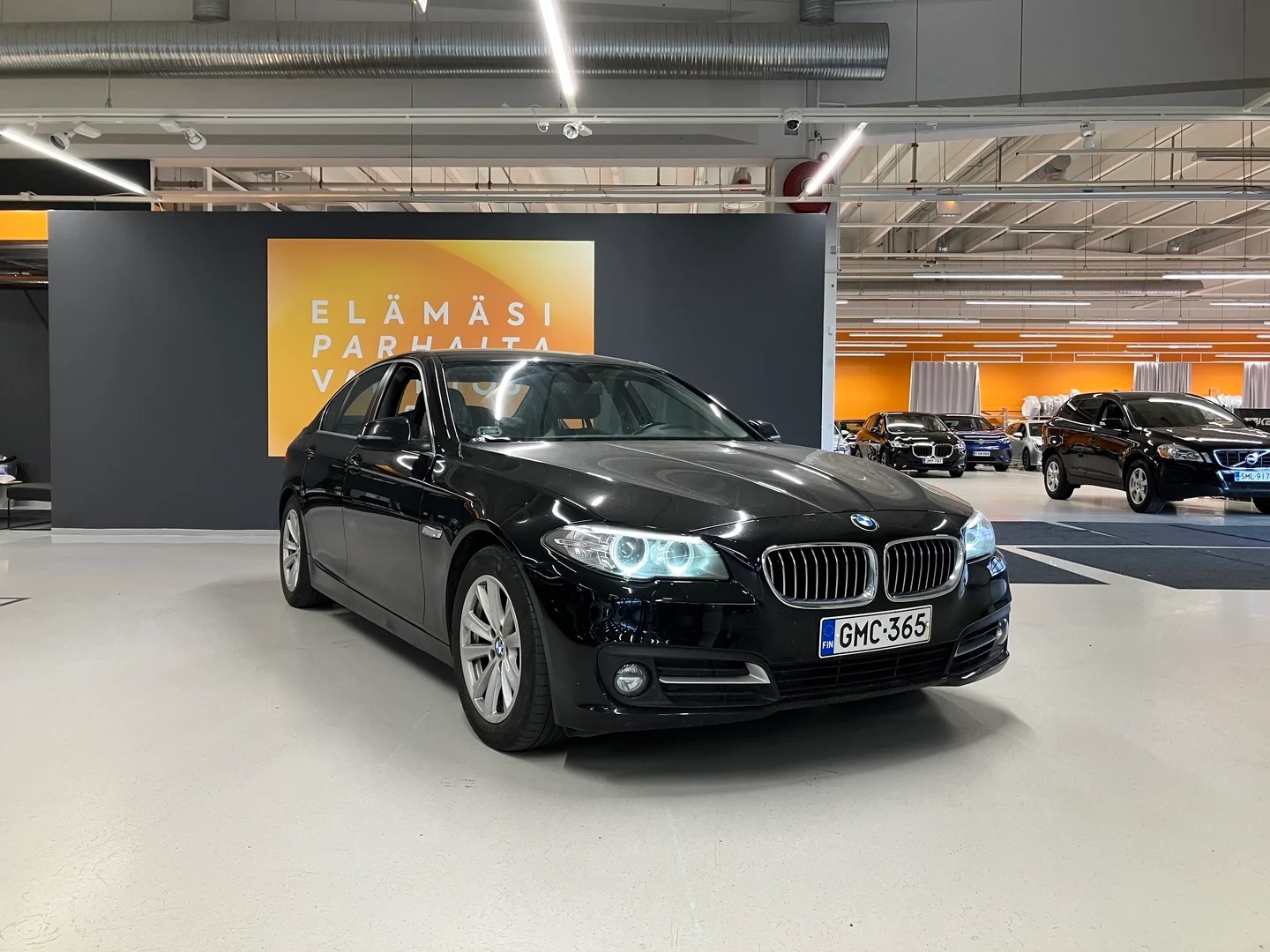 Car Image - 2UiClwJ87Q3DQp3NtMkqHR