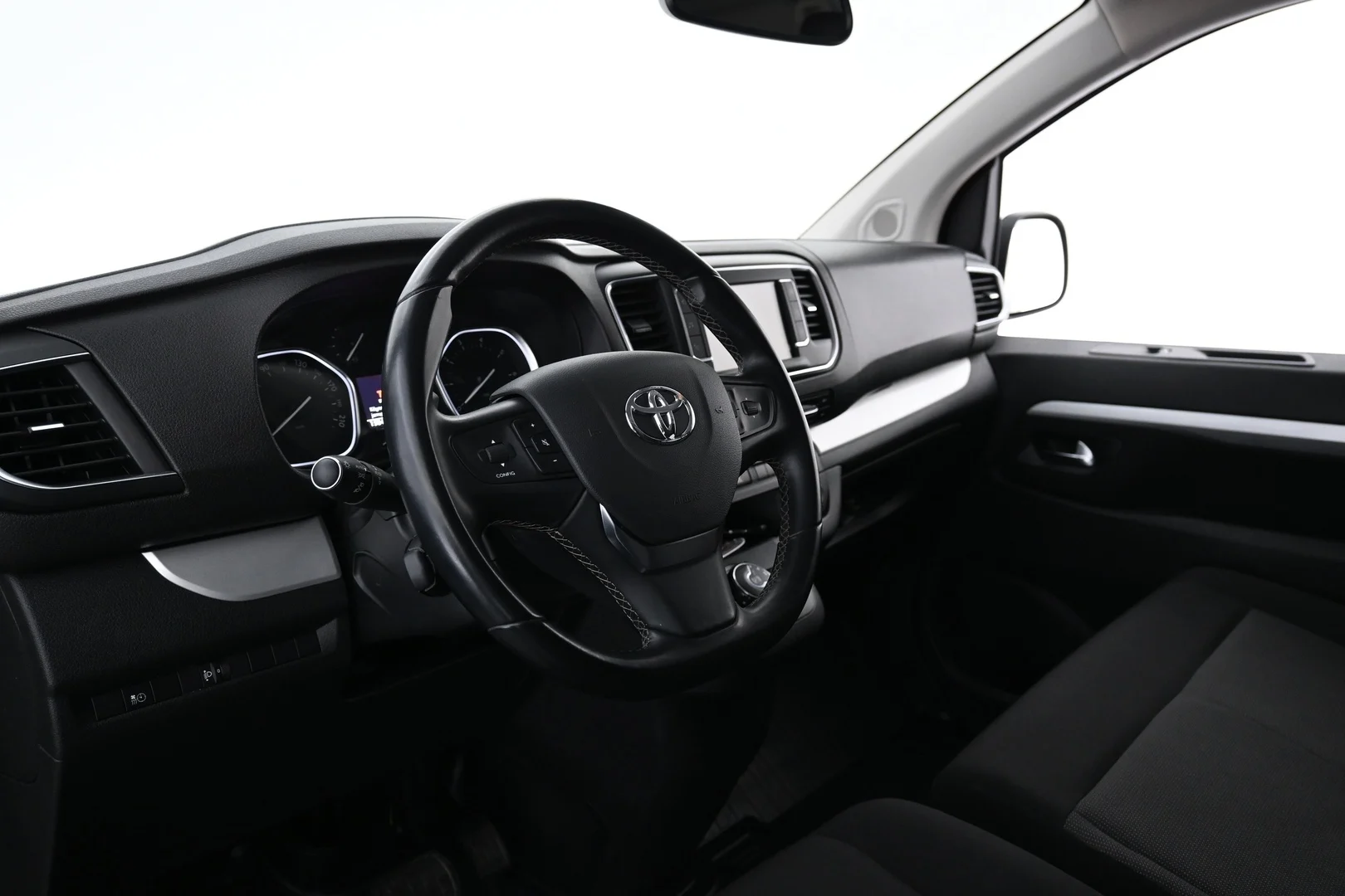 Car Image - 7g2eO2zSBsOQyRNkeEu6ME