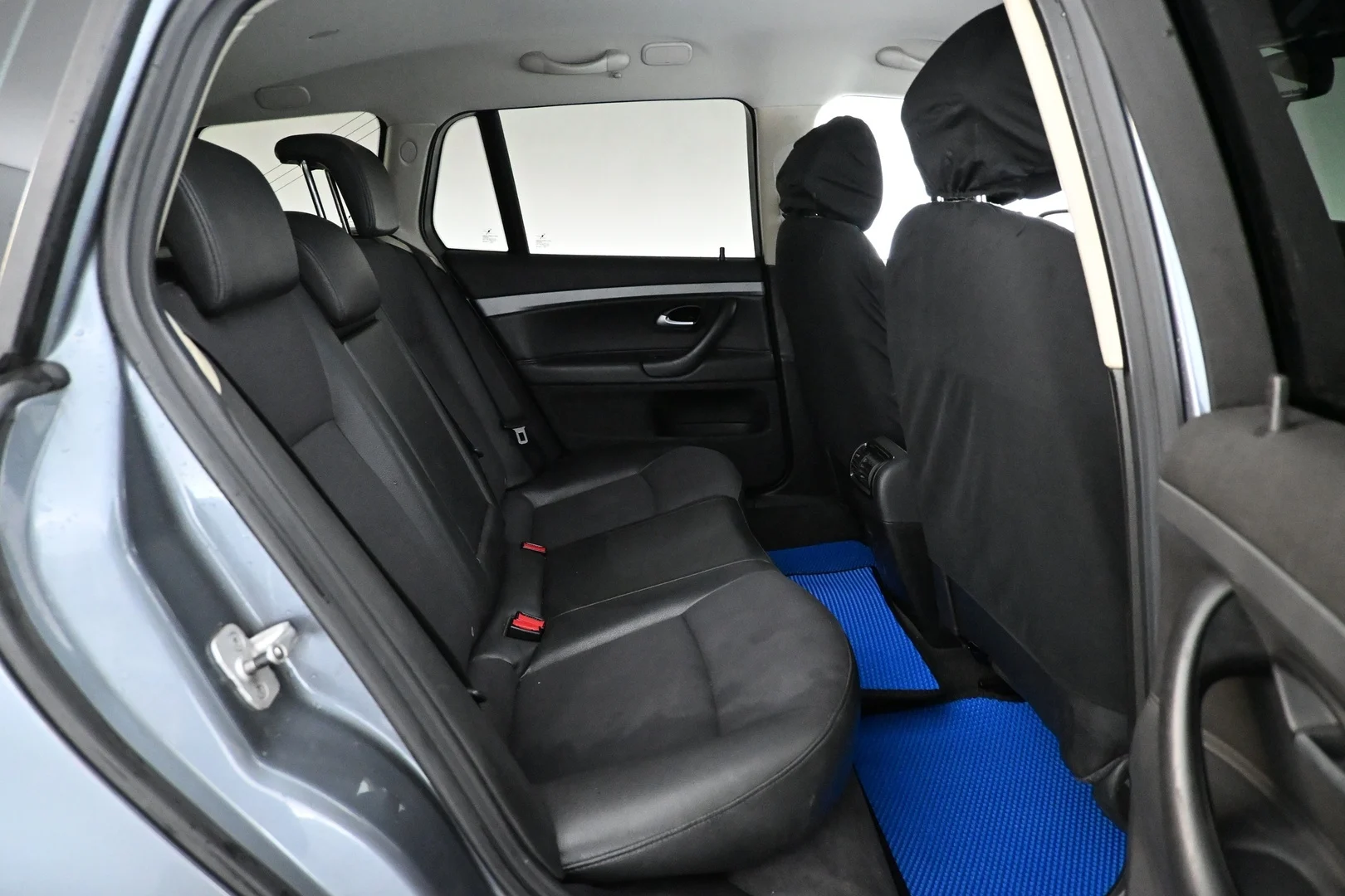 Car Image - 6E2EwOge2NHXf2IOn43Sav