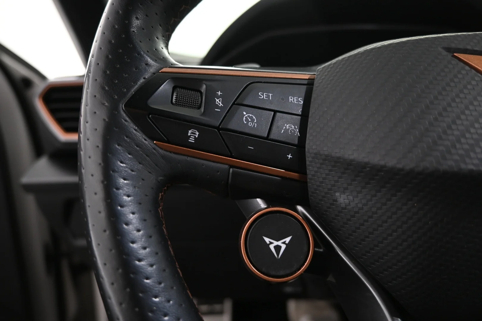 Car Image - 2OolTpmu8NM4JXa9ovFmHo