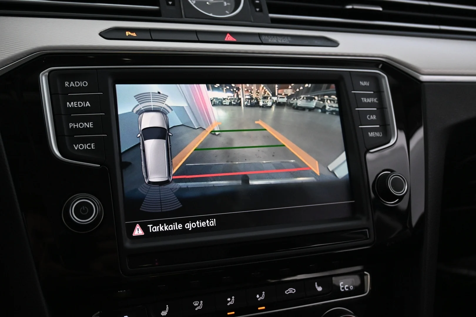 Car Image - 20jC8HIWpMq3UjsmuJ3lGT