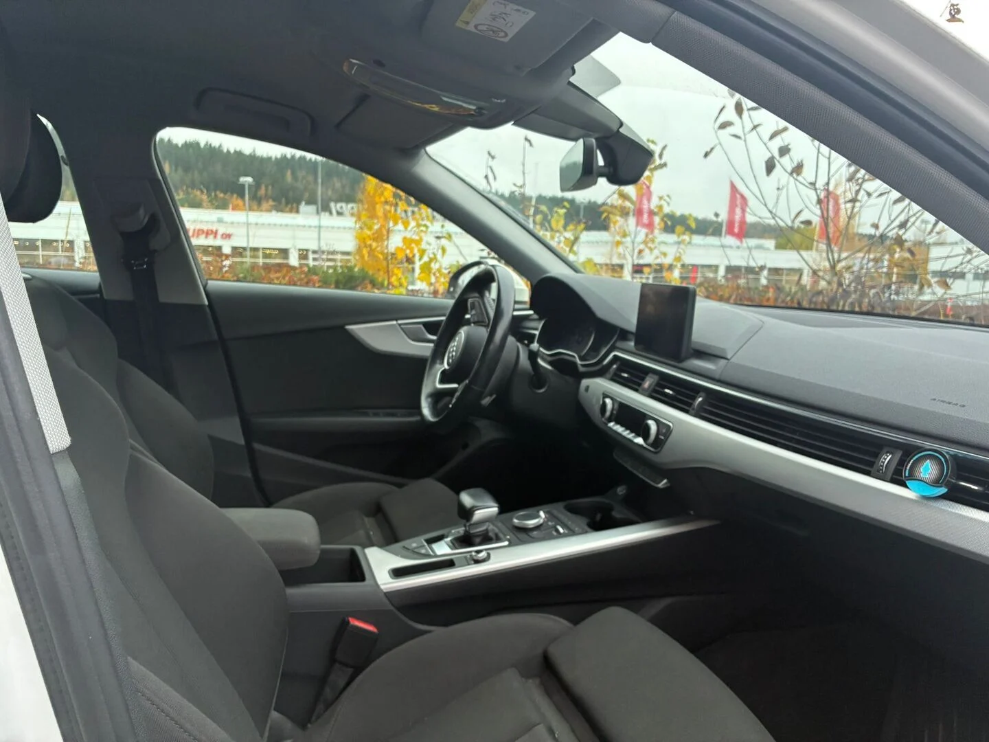 Car Image - 1TjFEu8CoeevzwrLQKQyk2