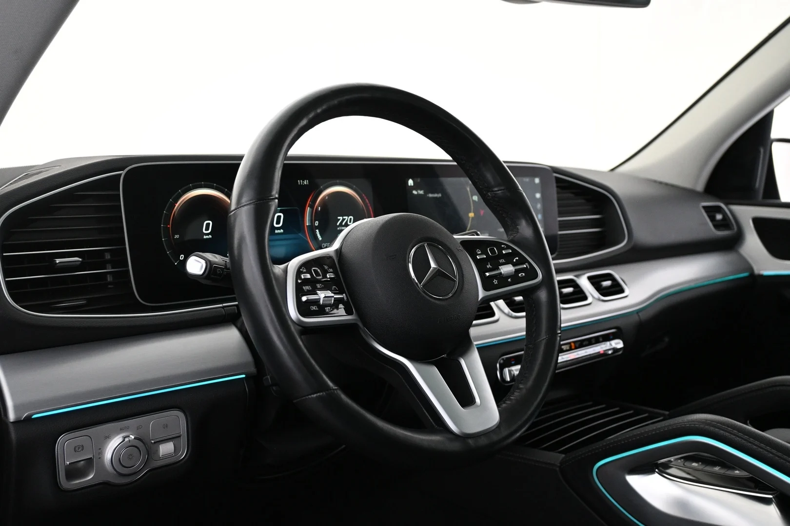 Car Image - PmgBGorWwUEaDOsv1ozCc