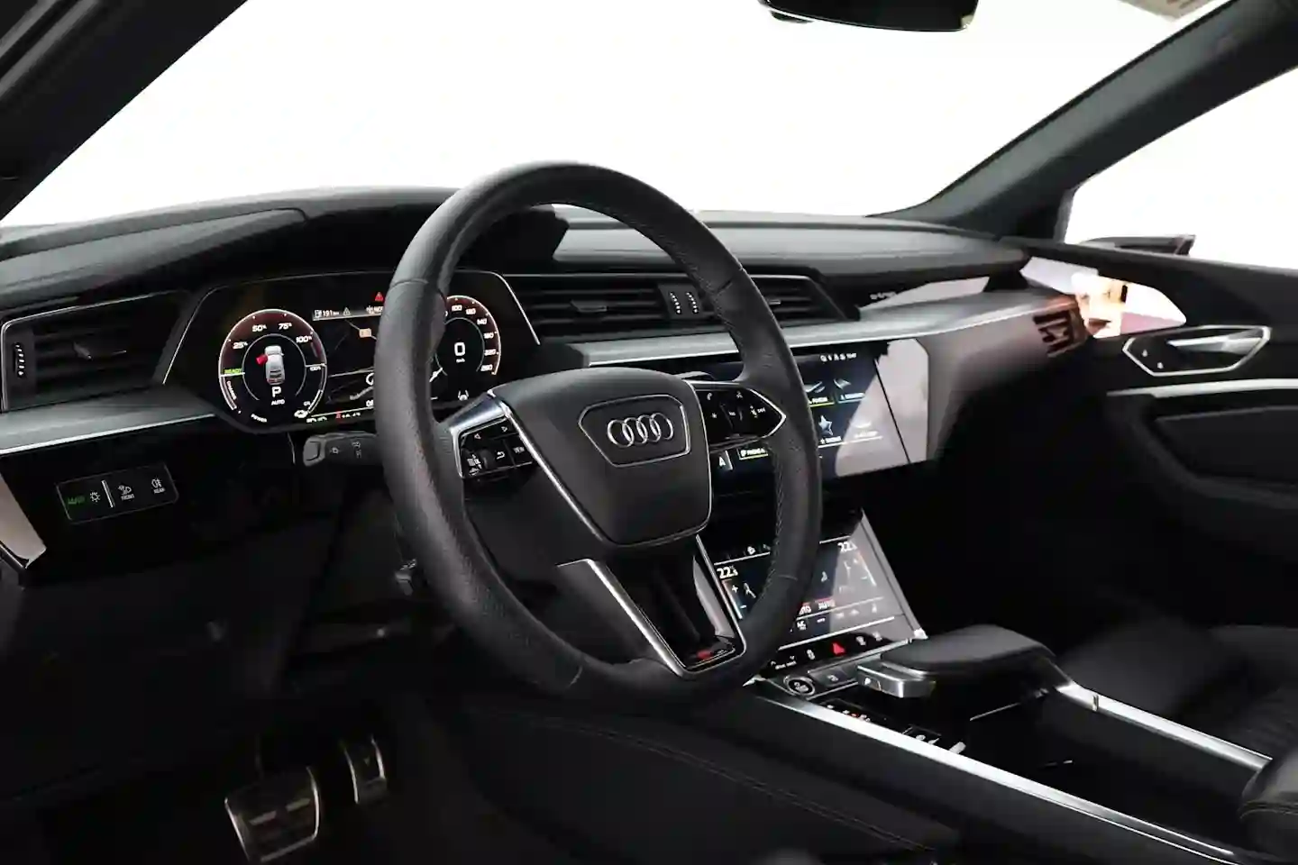 Car Image - 5trnScceGtxTrC4zPXKTCt