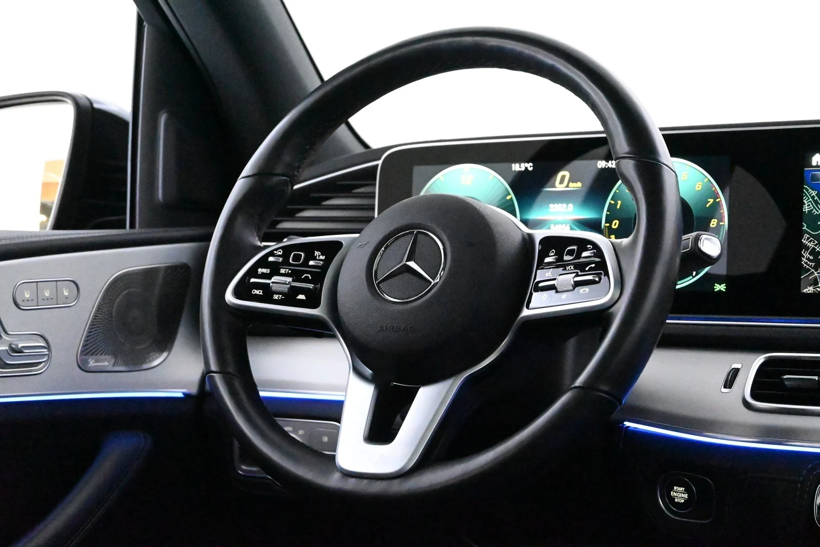 Car Image - 7BbZ5qxAmrqRFzN62Ea7DF