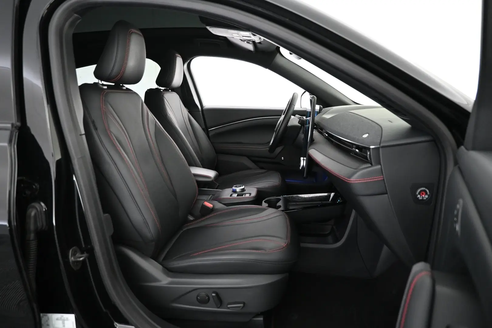 Car Image - 3eQueRkw8PMIJKHJzCA6HA