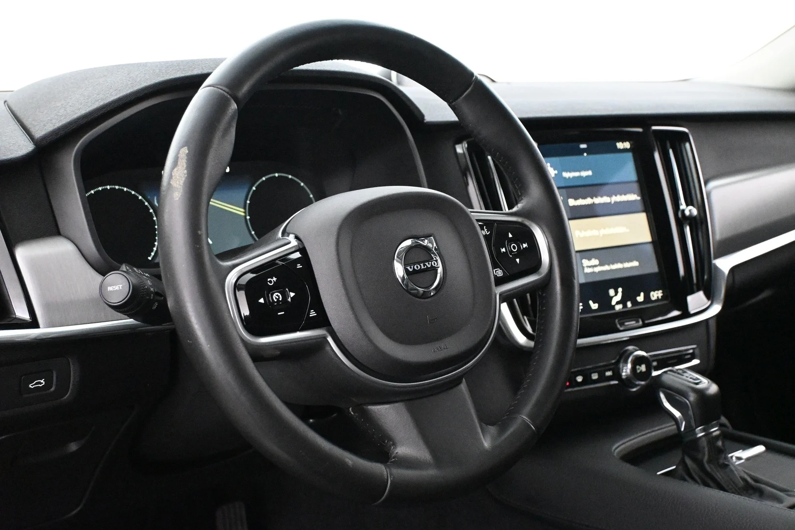 Car Image - 1LMlM5qto7JRJ9vha5BkWS