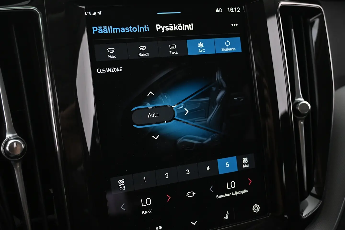Car Image - 1pq3wzvfU8HfbT4Rzlhwbg
