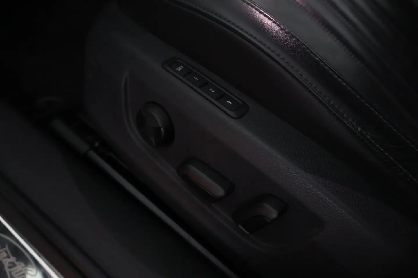 Car Image - 4VVKlp7bSOTqIcOg9SR6VU