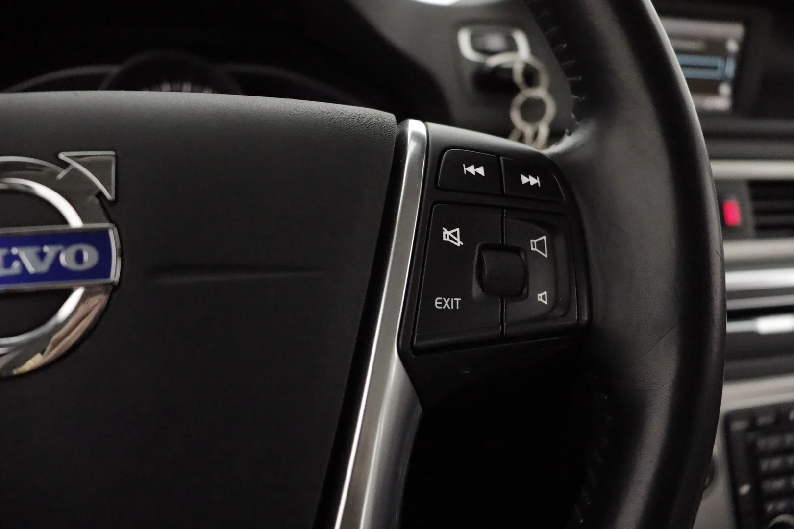 Car Image - 4fQVX2brnuIBtXzBsG8Gg4
