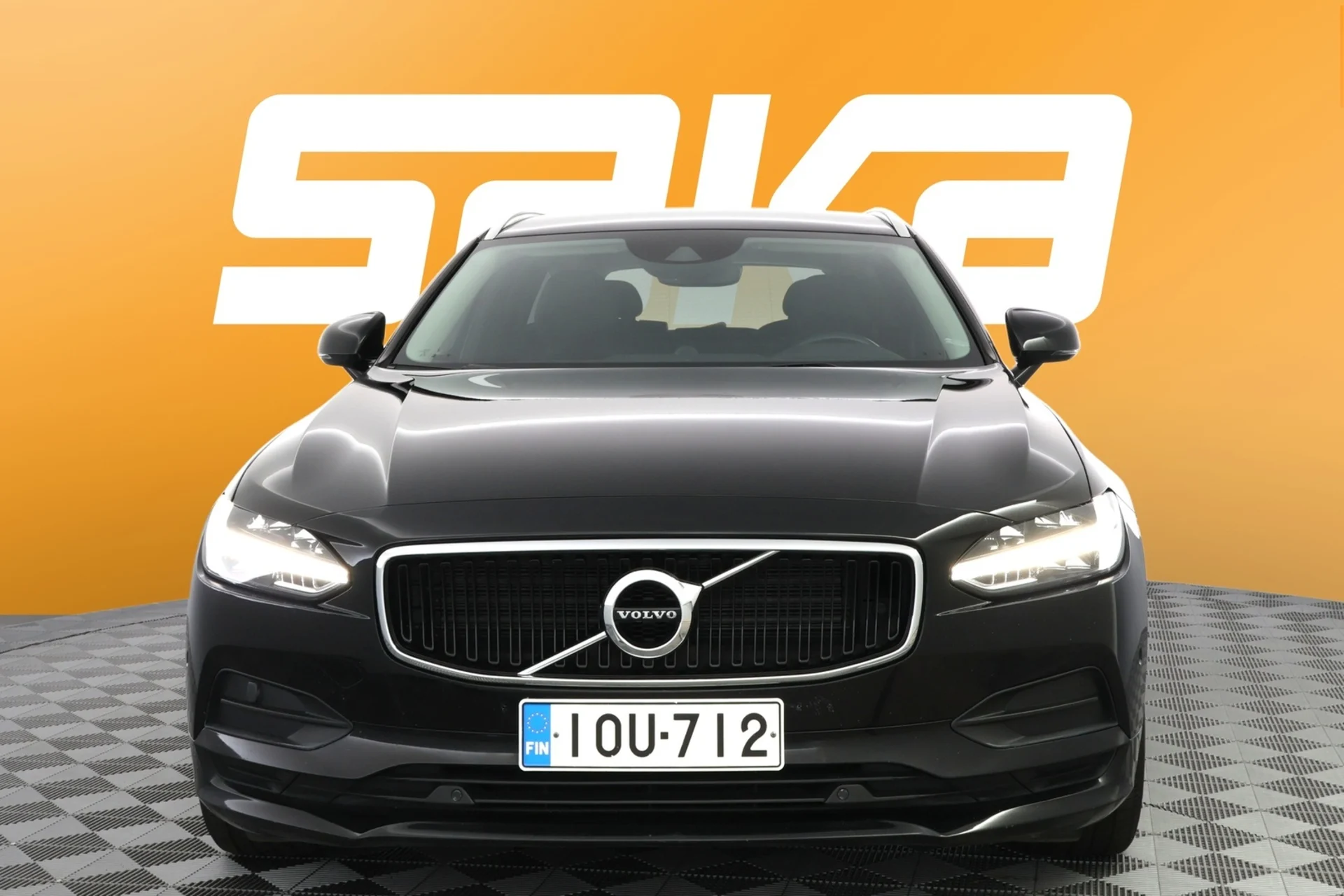 Car Image - 1LMlM5qto7JRJ9vha5BkWS