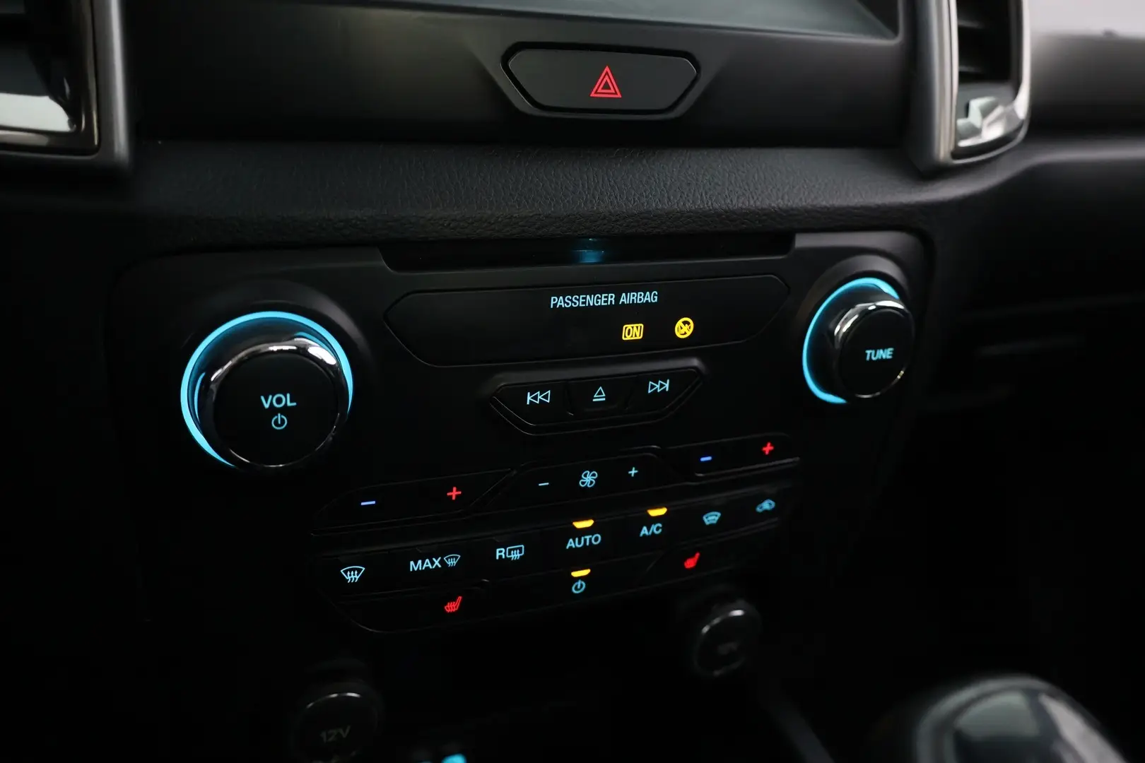Car Image - 4OtN413K1ZAWH2oaAQETwc