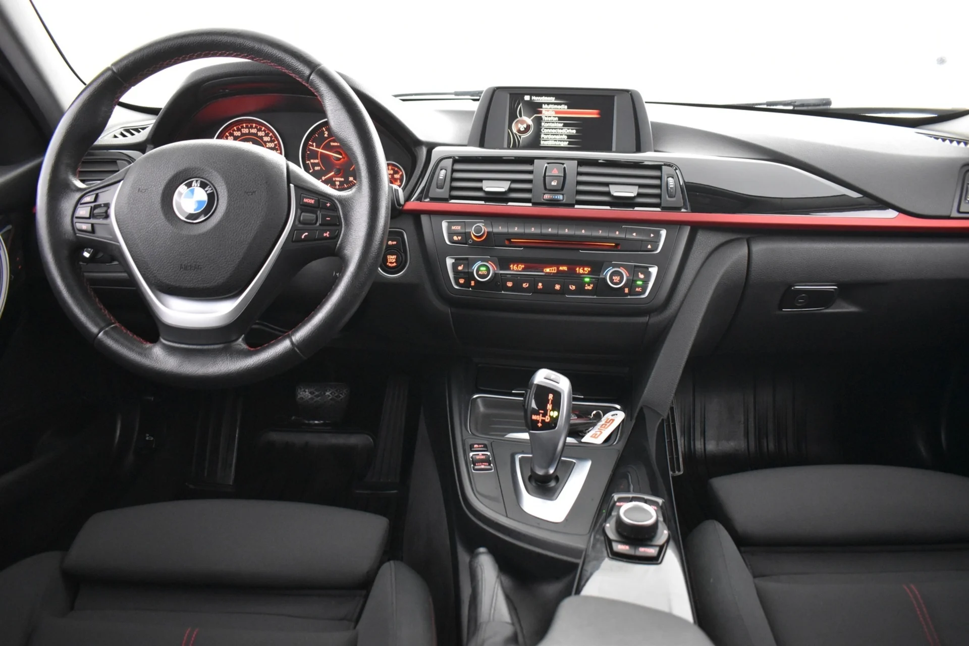 Car Image - 2lJA5xKjiqowcPIt8NggUK