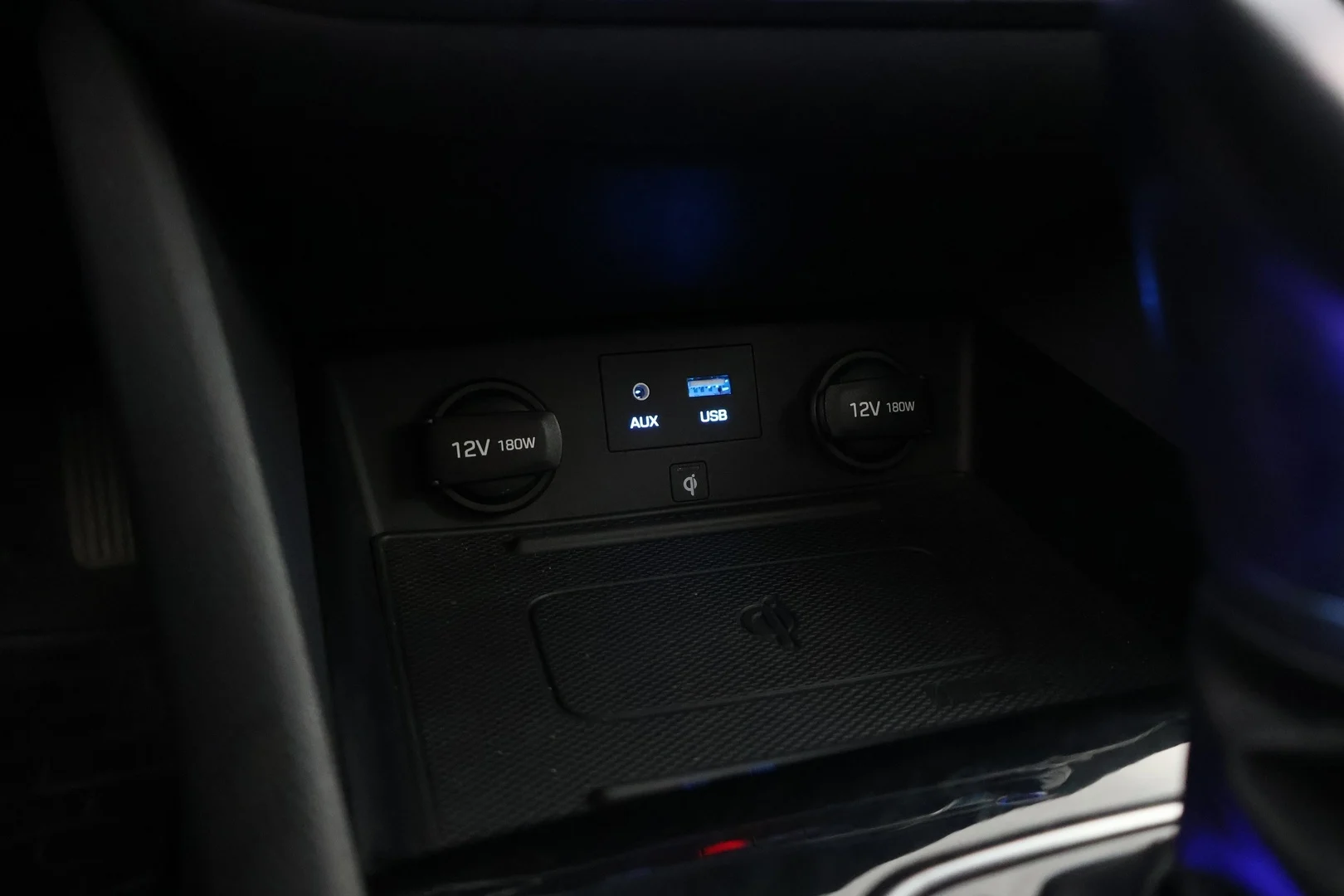 Car Image - 7BRjASeZPyQLsELHeMbBi8