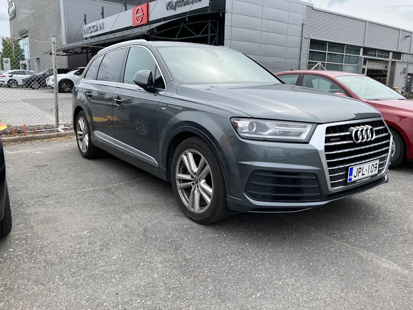 Audi Q7