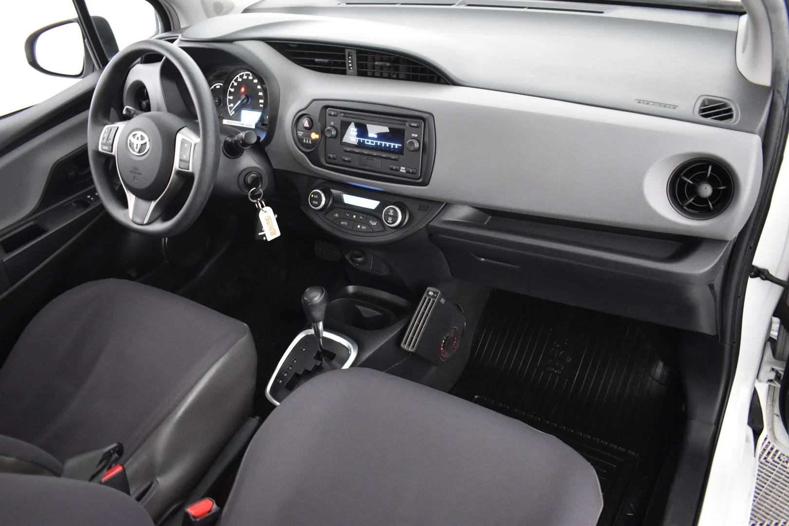 Car Image - 2N0WKhQLqdgwEWc5xE3AK6