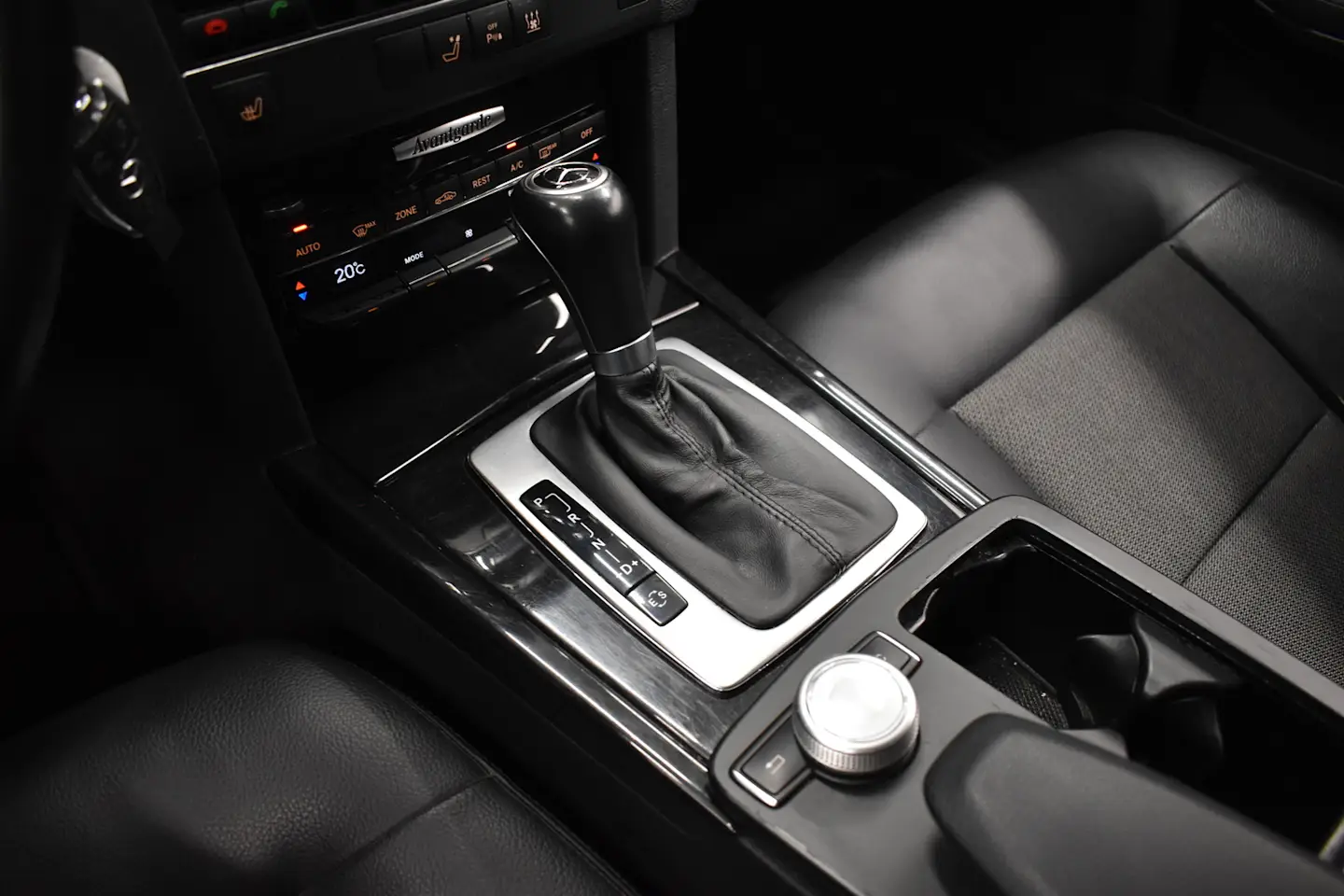 Car Image - 7GsNynn5njjkXayuJrk2b6