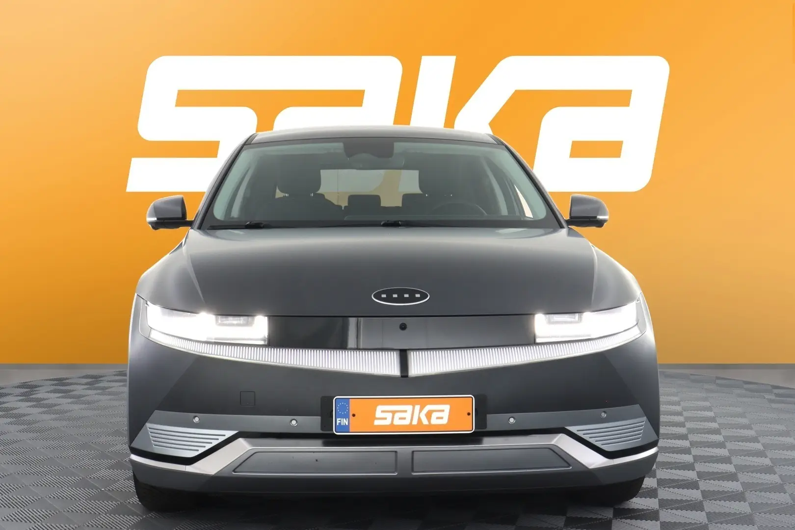 Car Image - 46uEWryf5h9j48cRdEV9U1
