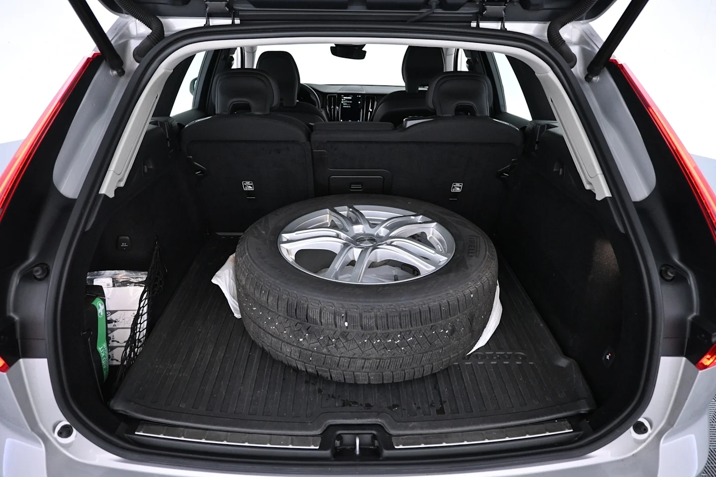 Car Image - 20P0X5j1Zr6QI8VzAyKrYl