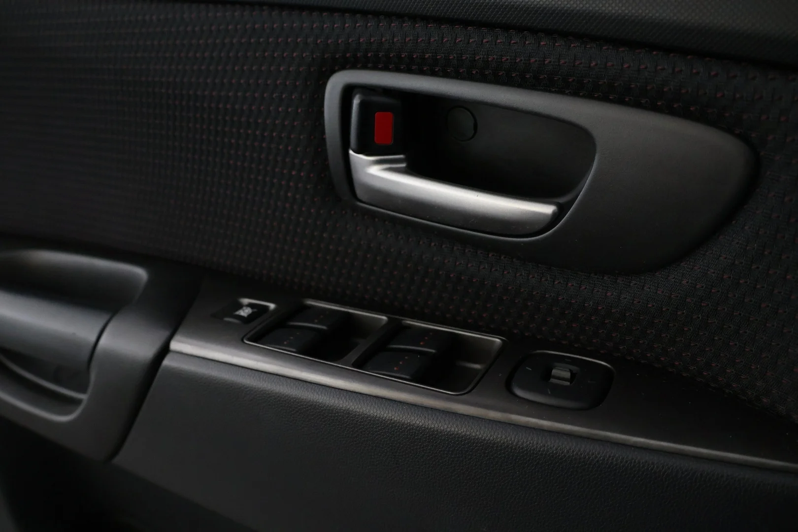 Car Image - DRFmwhKf6nhnf2WZ1ExqC