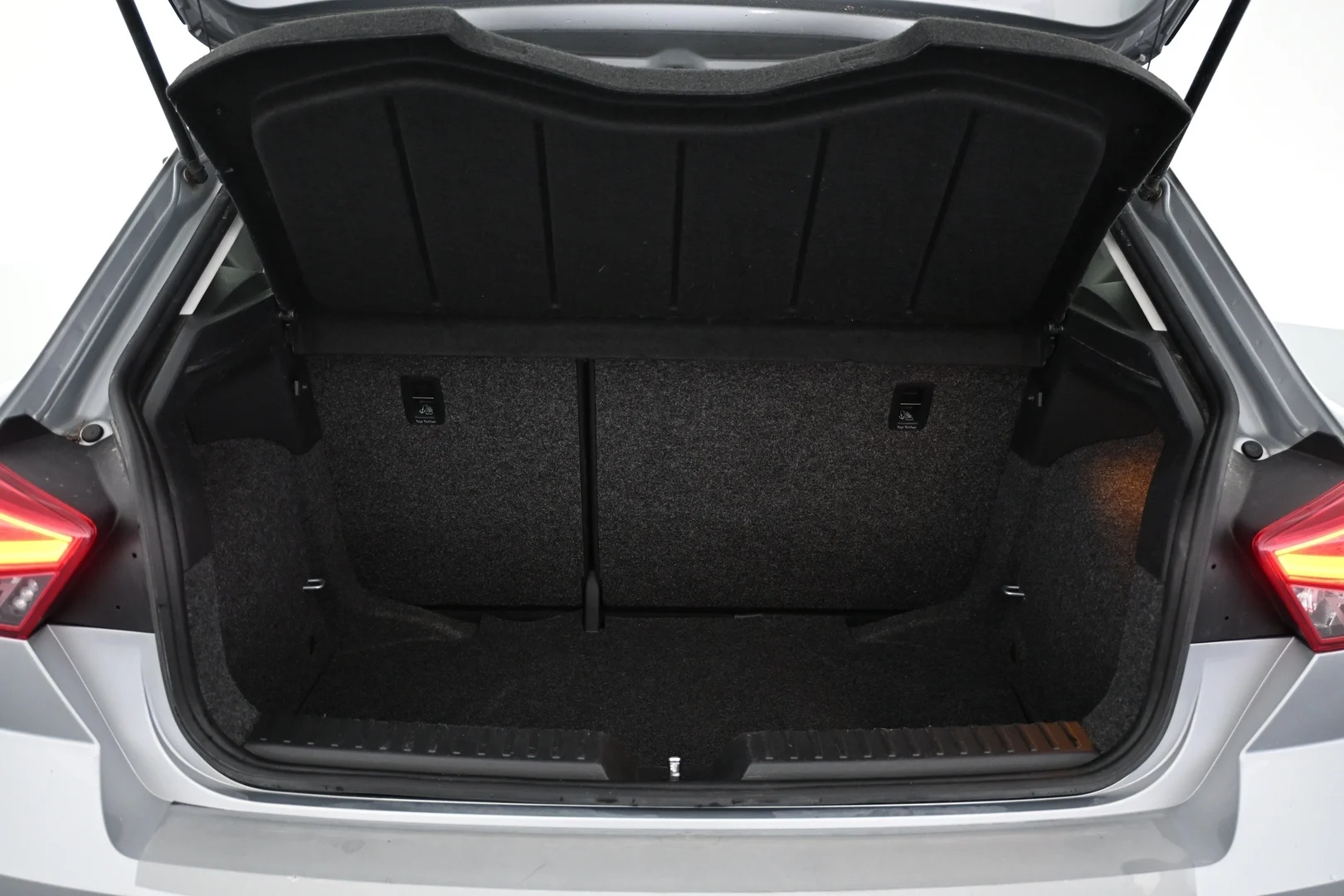 Car Image - 12fLCNFKIjoTV4myTYzTkf