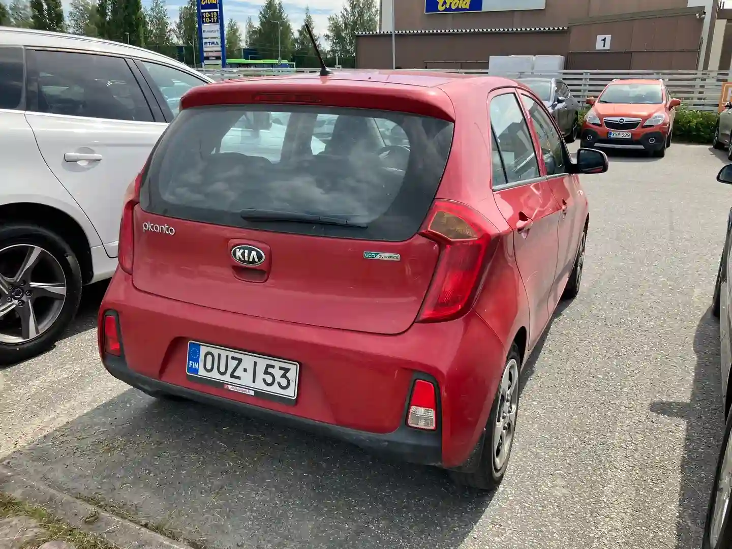 Car Image - 6VUpmYobuykVUw0mmzTIcL