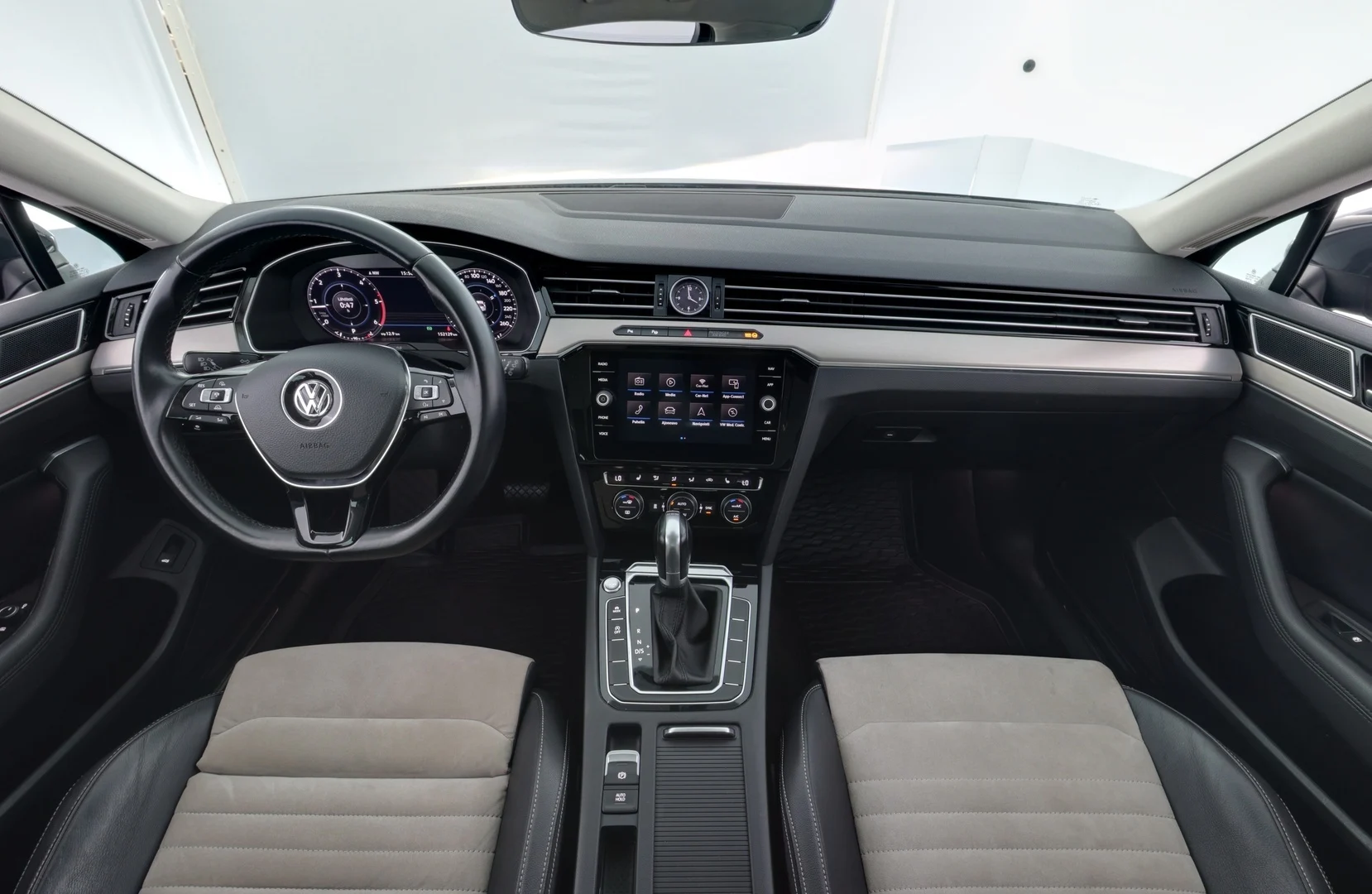 Car Image - nbXJkeKu6ZIWOc9JVsJer